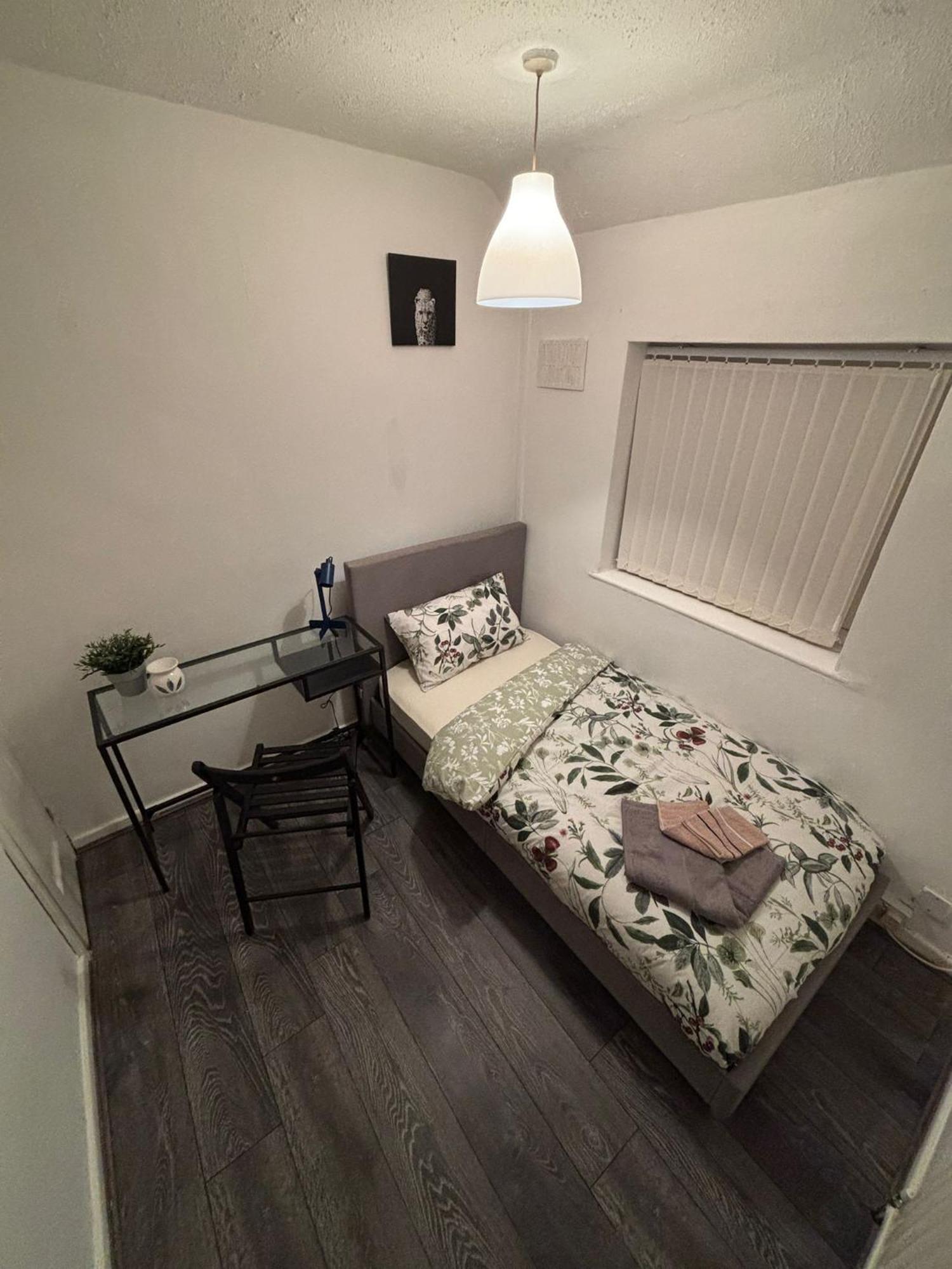 Apartment Spacious 3 Bed House Near Airport, Nec, Hs2 Birmingham